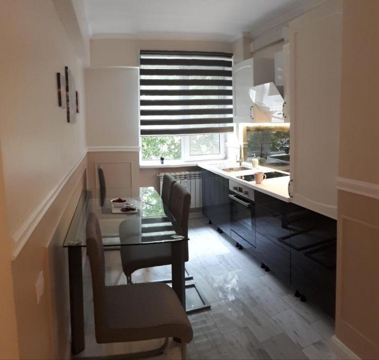 Apartament Apartament Ultracentral Konstanca Zewnętrze zdjęcie